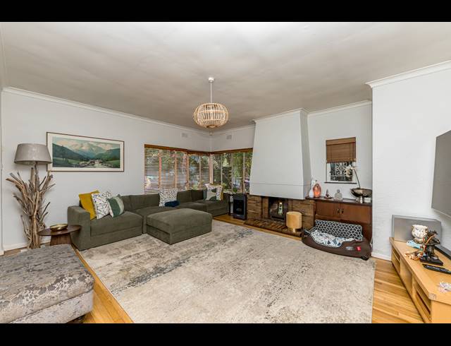 4 BEDROOM HOUSE TO LET IN NEWLANDS